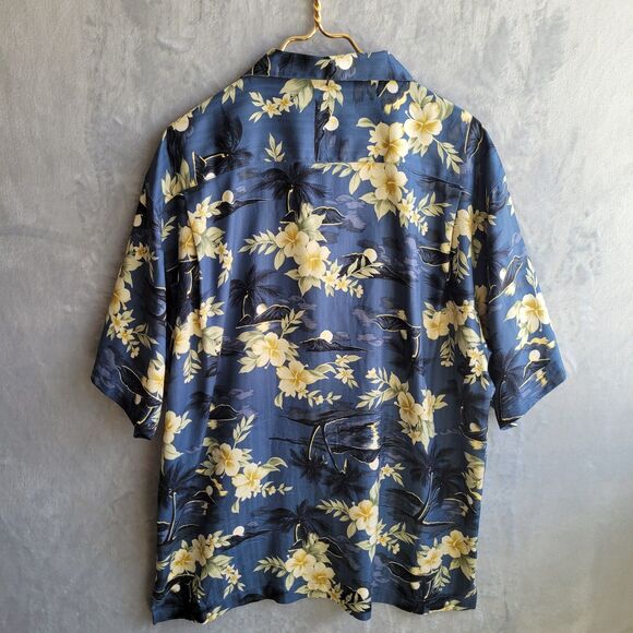 TOMMY BAHAMA Blue Floral Silk Hawaiian Print Button Down Shirt Size L Hibiscus - Picture 2 of 10